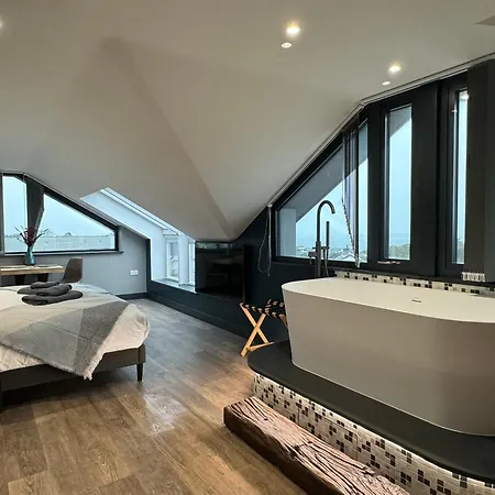 شقة Uno - Luxury Serviced *