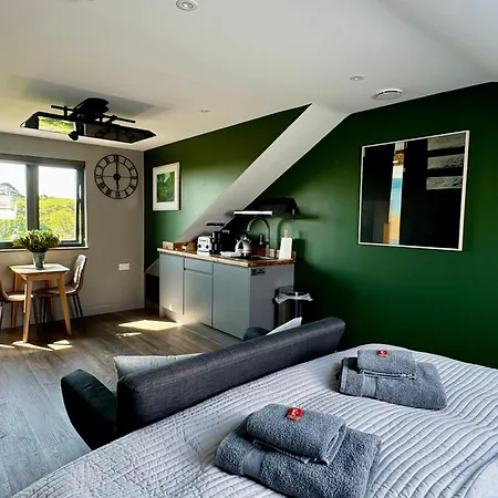 Uno - Luxury Serviced Apartment Carbis Bay