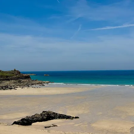 Uno - Luxury Serviced Carbis Bay